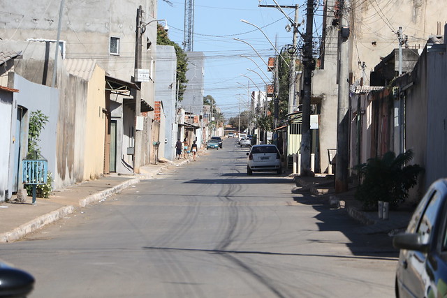 16/07/2024 - Retirada de mais de 600 toneladas de entulho no Itapoã beneficia mais de 6 mil moradores