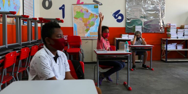 São Paulo inclui 778 escolas em programa de ensino integral