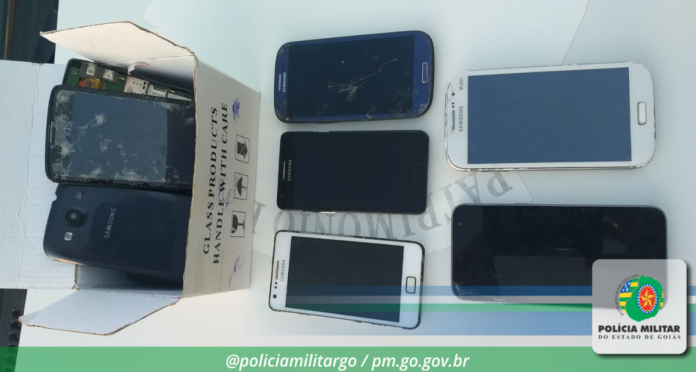 10º BPM prende receptadores de celulares roubados em Luziânia