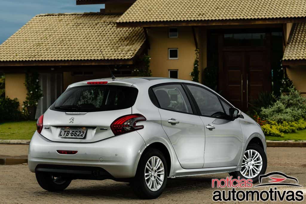 Peugeot 208 1.2: motor, consumo, equipamentos, versões e fotos 