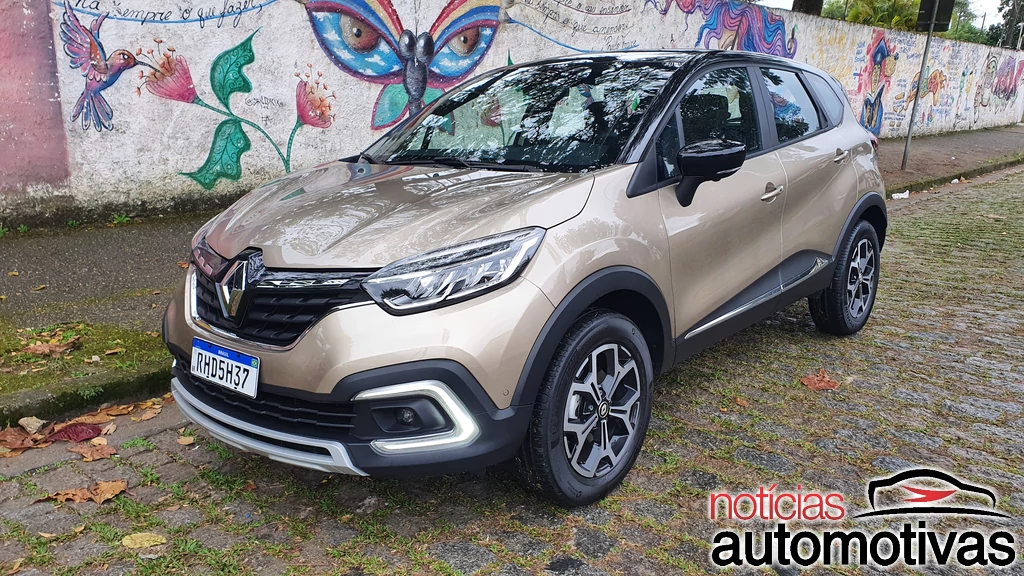 Avaliação: Captur Turbo 2022 melhora, mas ainda peca em detalhes 