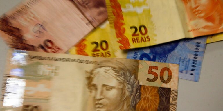 Caixa paga hoje auxílio emergencial a nascidos em setembro