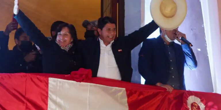 Presidente envia cumprimentos a Pedro Castillo por eleição no Peru