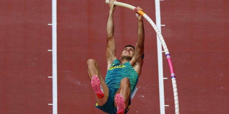 Thiago Braz garante vaga na final do salto com vara em Tóquio