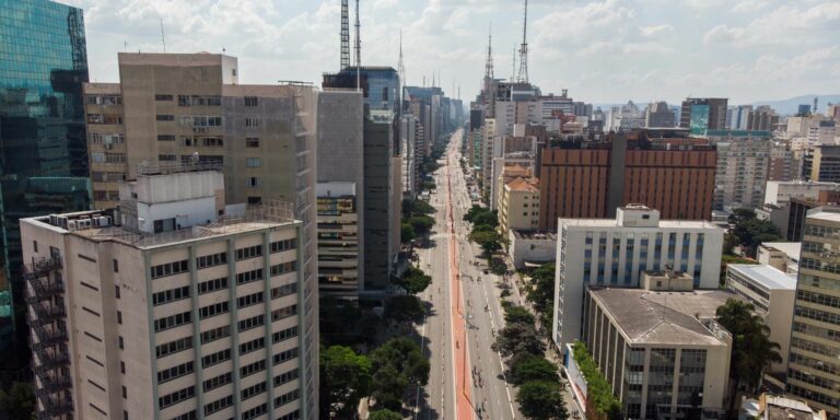 Avenida Paulista reabre para atividades de lazer neste domingo