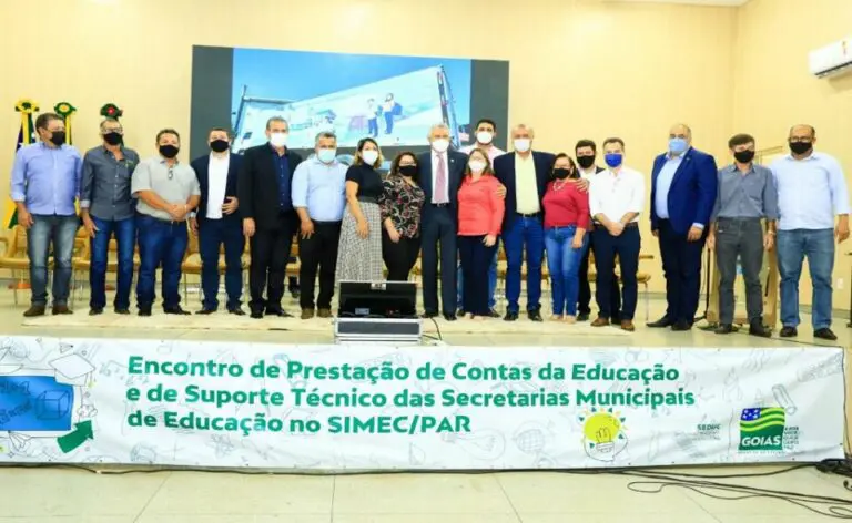 Caiado vai encaminhar PL para Alego que aumenta repasse do ICMS para a Educação