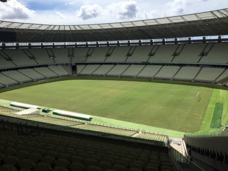 Com um jogo a cada 2,8 dias, Arena Castelão é o estádio com mais partidas desde a retomada do futebol no Brasil