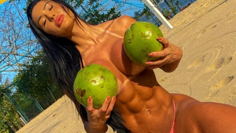 Gracyanne Barbosa faz clique “caliente” com Belo em momento fitness