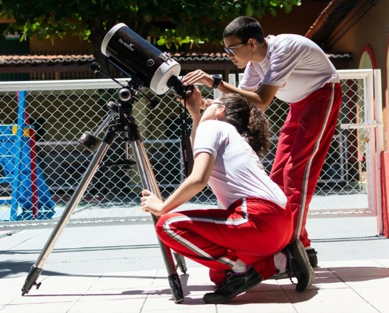 Dez alunos do Colégio dos Bombeiros são convocados para as seletivas internacionais de astronomia