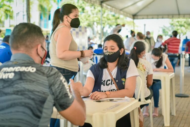 Estado e Município de Rio Branco firmam parceria para mutirões de vacinação na capital