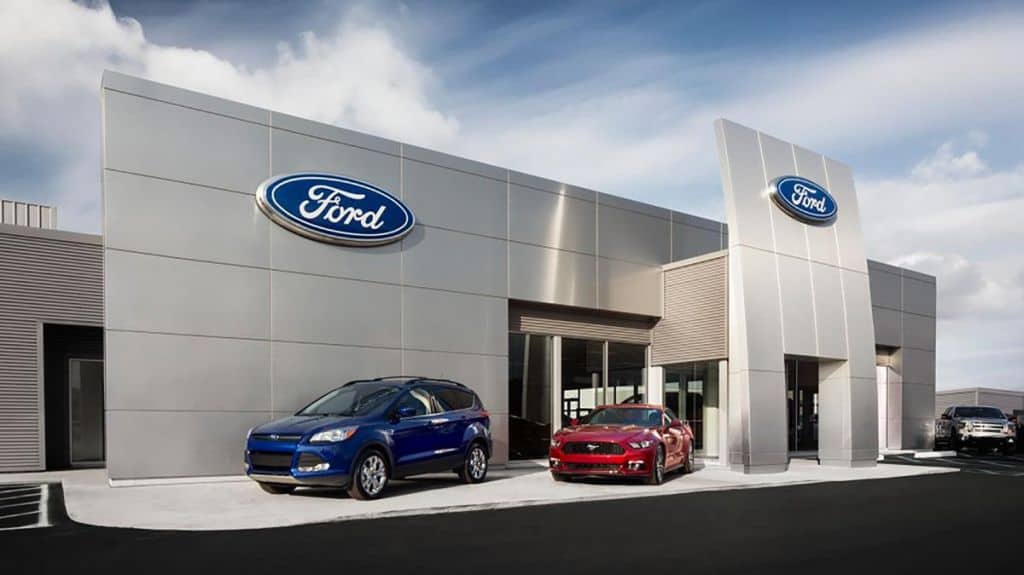 Chips: Ford quer montagem final de automóveis nos revendedores 