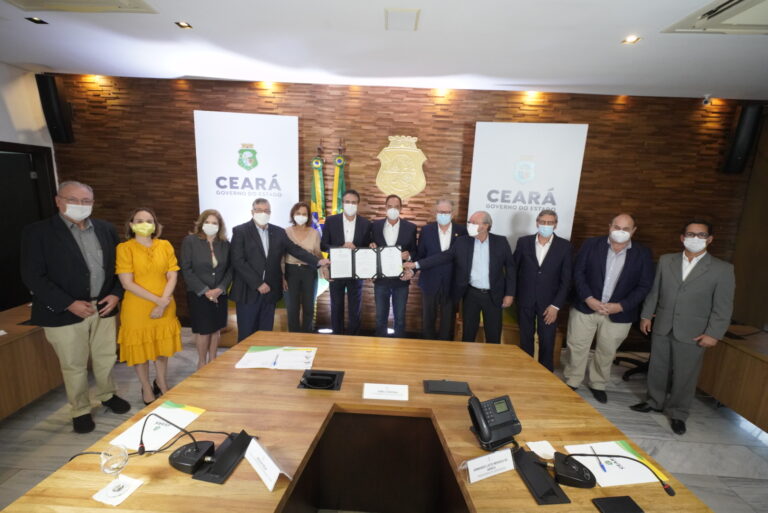 Governo do Ceará e Qair Brasil assinam acordo para desenvolvimento de projetos de energias renováveis com investimento de US$ 6,95 bilhões e geração de 2.600 empregos