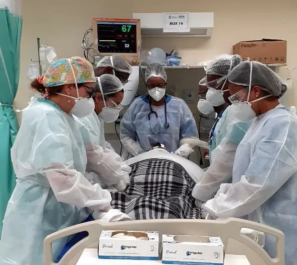 Hospital Júlia Kubitscheck normatiza técnica que melhora oxigenação em pacientes com covid-19