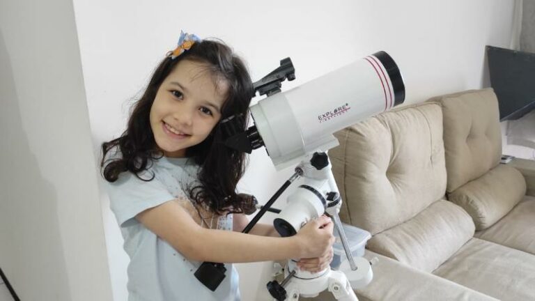 Astrônoma amadora e YouTuber, Nicolinha faz participação especial na apresentação de novos episódios do Planetário, nesta quarta (21) e quinta-feira (22)
