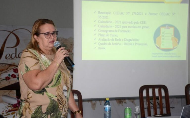 Núcleo de Educação de Cruzeiro do Sul realiza encontro com equipes gestoras das escolas