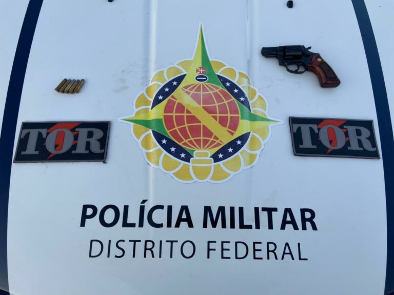 PMDF apreende duas armas em ponto de bloqueio em Brazlândia