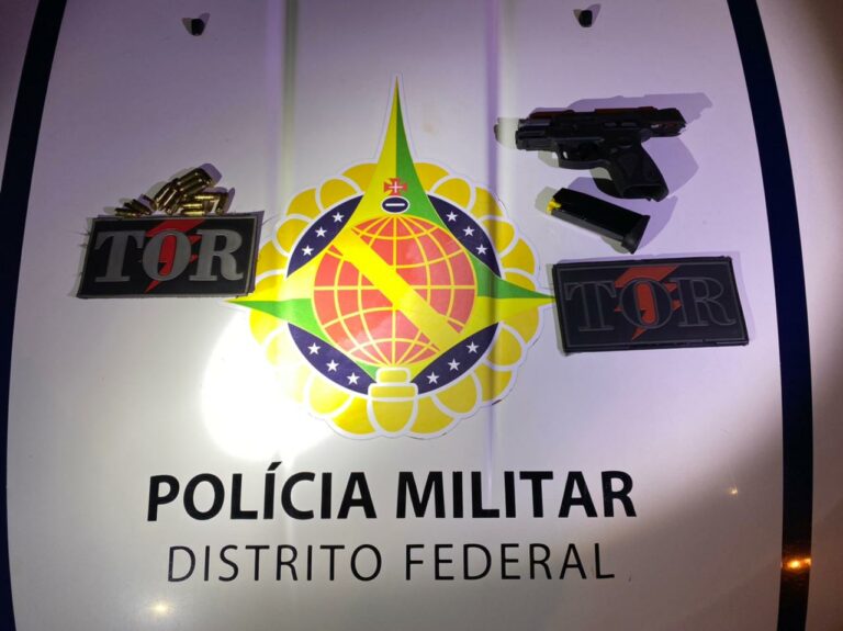 PMDF prende homem armado durante ponto de bloqueio no Gama