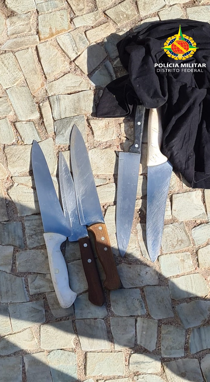 PMDF prende homem com cinco facas na cintura em Águas Claras