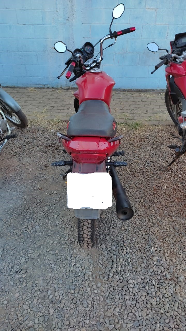 PMDF recupera moto roubada com funcionário de empresa