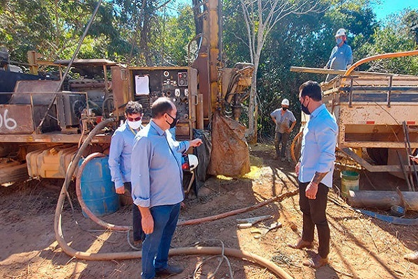 Perfuração de poços leva água potável a 104 famílias na zona rural de Jaboticatubas
