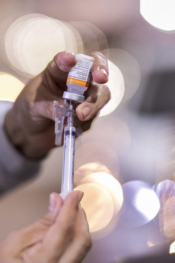 Prefeitura de Maceió amplia público e prazo para vacinar população contra Influenza