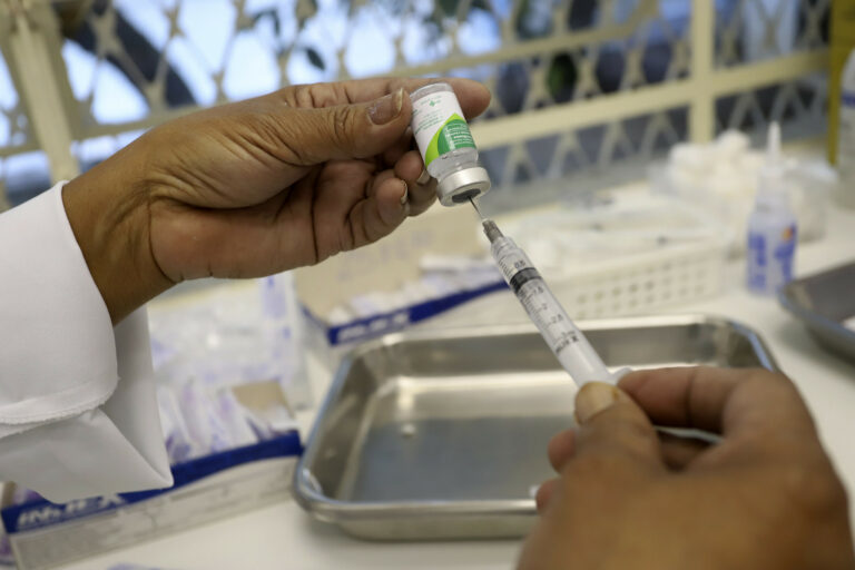 SP amplia vacinação contra gripe para toda população a partir de segunda-feira (12)