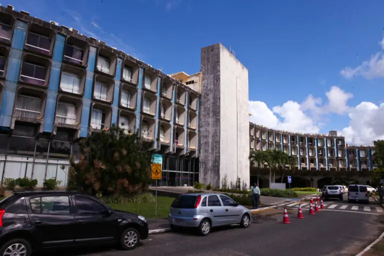 Leilão do Estado: dois imóveis públicos foram arrematados por R$ 1,2 milhão