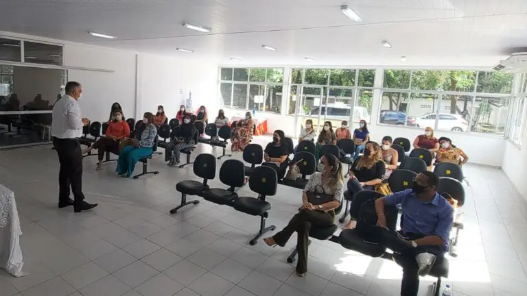 Servidores do Iprev participam de formação voltada para o atendimento ao público