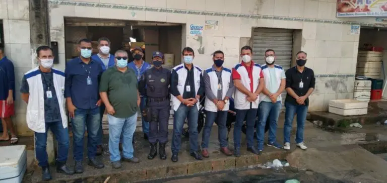 Vigilância Sanitária realoca comerciantes de camarão no Mercado da Produção