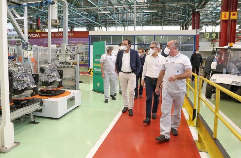 Zema visita Polo Automotivo da Fiat, em Betim, e reafirma o compromisso de atrair investimentos e gerar empregos