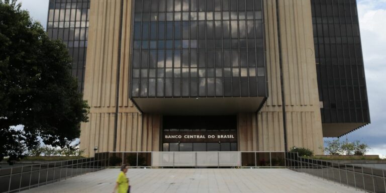 Itaú Unibanco deixa administração da XP