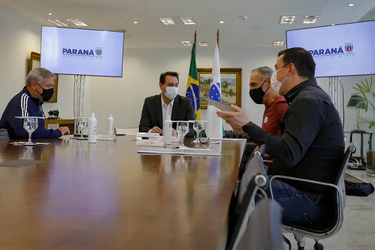 Governador confirma Cascavel como sede de competição de artes marciais que reunirá atletas de 12 países