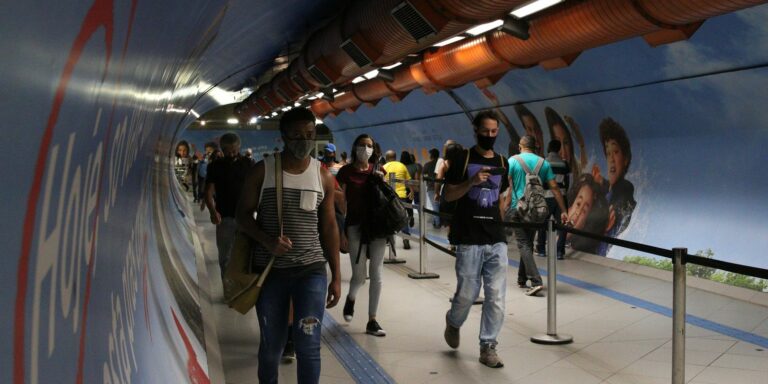 Covid-19: Brasil tem 830 óbitos e 27.783 casos em 24 horas