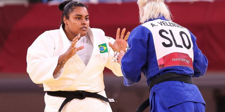 Judoca Maria Suelen vai passar por cirurgia no joelho no Brasil