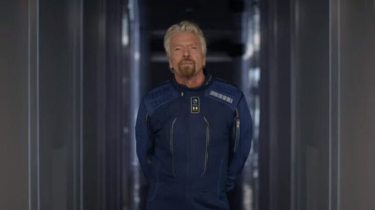 Quem é Richard Branson, o bilionário de 70 anos que quer dominar o espaço