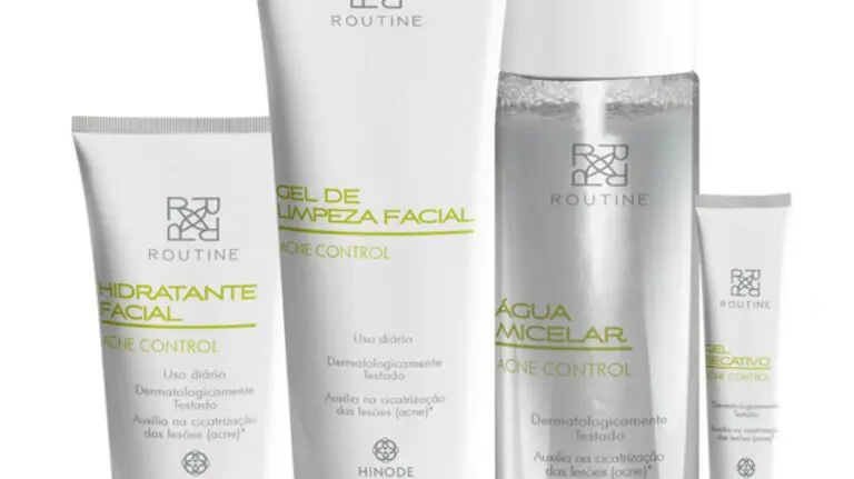 Gel secativo poderoso: Testamos a linha de skincare antiacne da Hinode