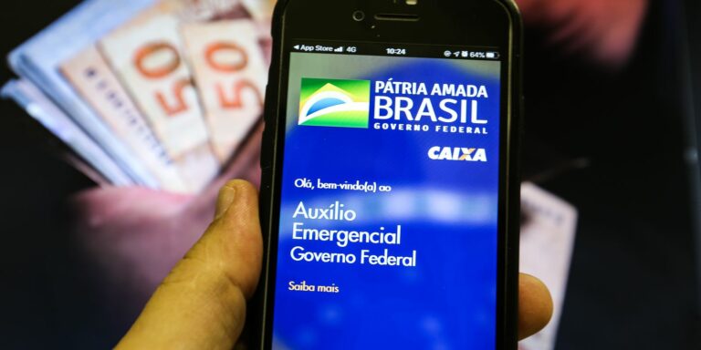 Caixa paga quinta parcela do auxílio emergencial a nascidos em julho