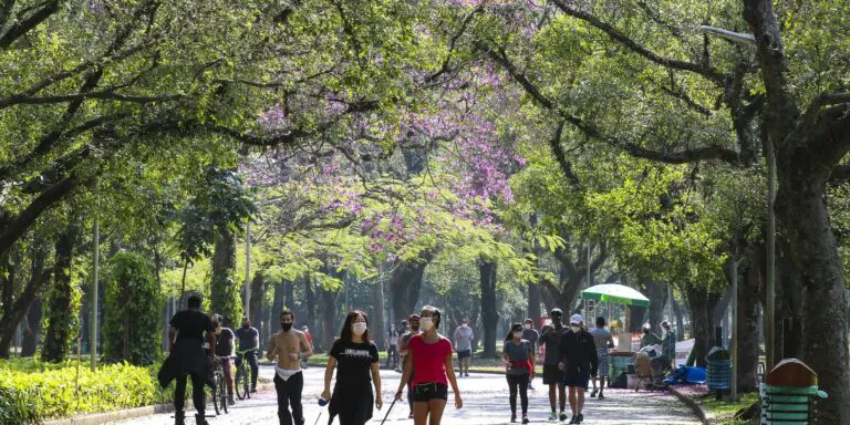 Termômetros devem chegar aos 33°C na capital paulista