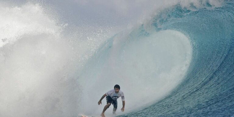 Covid-19: última etapa do mundial de surfe no Taiti é cancelada