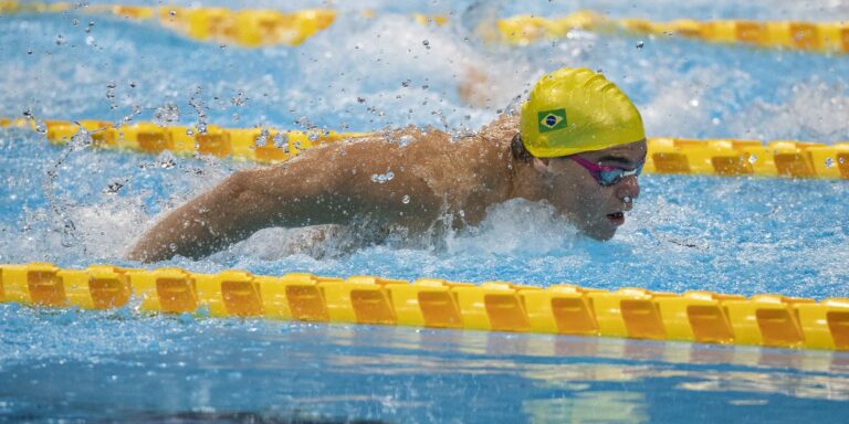 Paralimpíada: Gabriel Dias brilha nas eliminatórias da natação