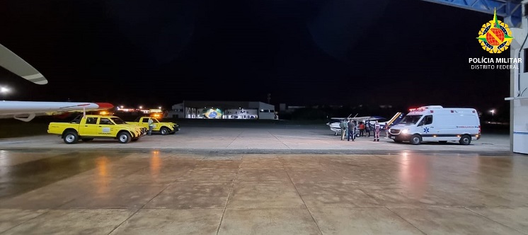 Aeronave da PMDF faz socorro a família de policial militar em Santa Maria da Vitória – BA