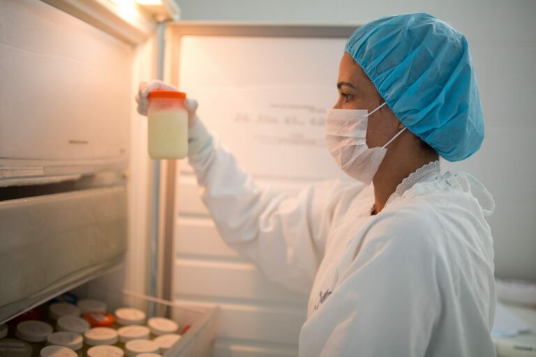 Após queda no início da pandemia, doação de leite materno volta a crescer em SP