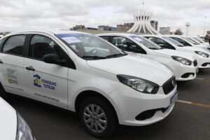 Conselhos Tutelares do DF recebem 24 novos automóveis