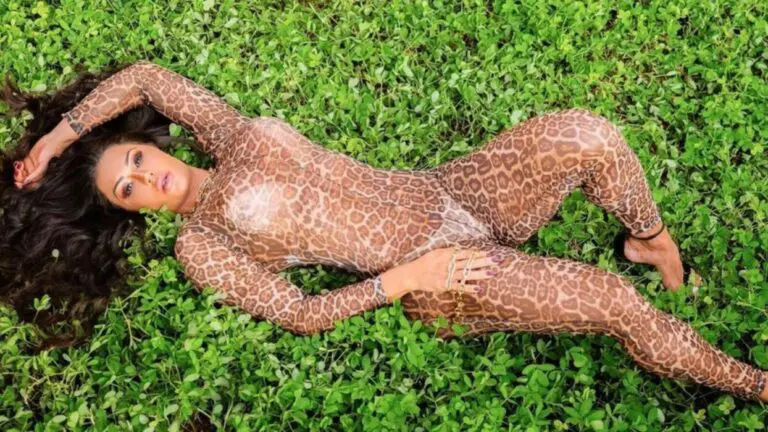 Gracyanne Barbosa faz performance ousada no pole dance e mexe com a imaginação dos internautas