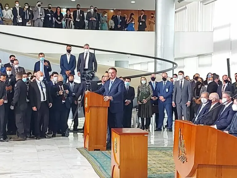 Em Brasília, Gladson participa da posse do ministro-chefe da Casa Civil da Presidência da República