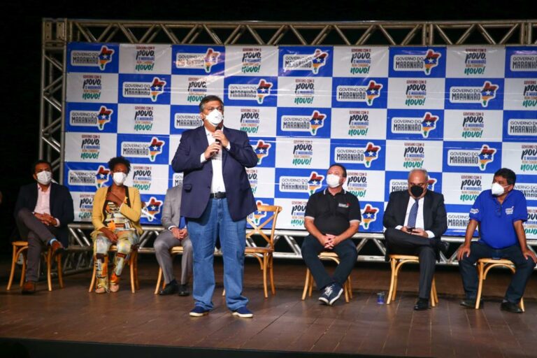 Flávio Dino e Carlos Brandão participam do lançamento do Plano Estadual da Juventude