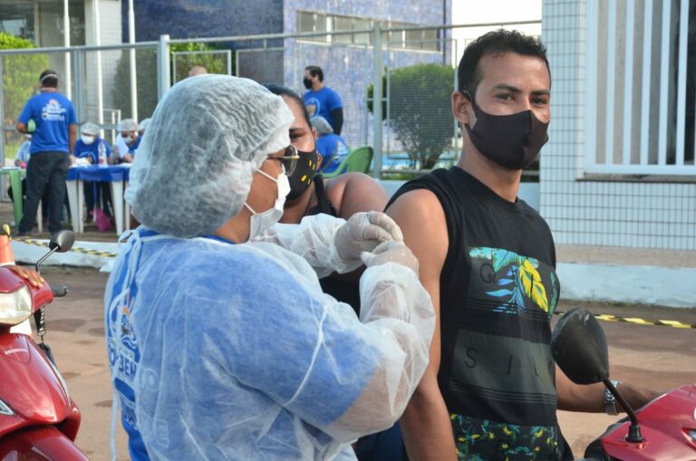 Fotos: Arraial da Vacinação em São Bento