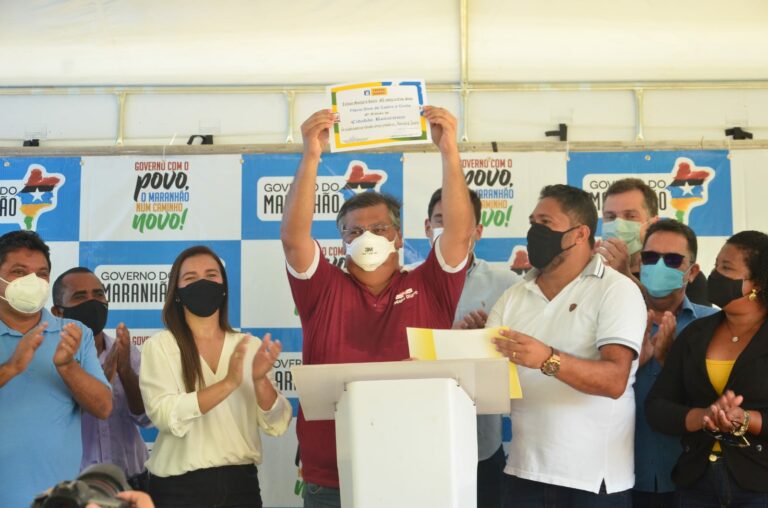 Fotos: Governador Flávio inaugurando obras em Rosário