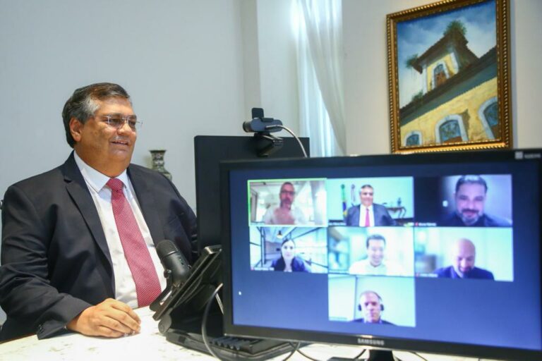 Governador Flávio Dino apoia expansão de acesso à internet 4G para municípios maranhenses