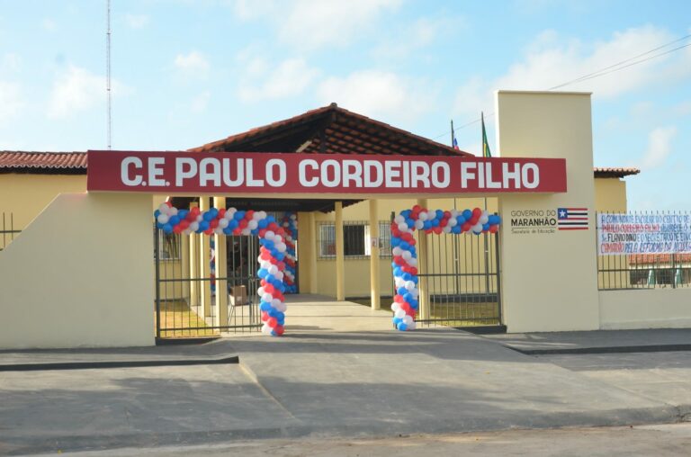 Governo do Estado entrega Escola Digna e MA 313 completamente revitalizadas em Cajapió. Ouça: